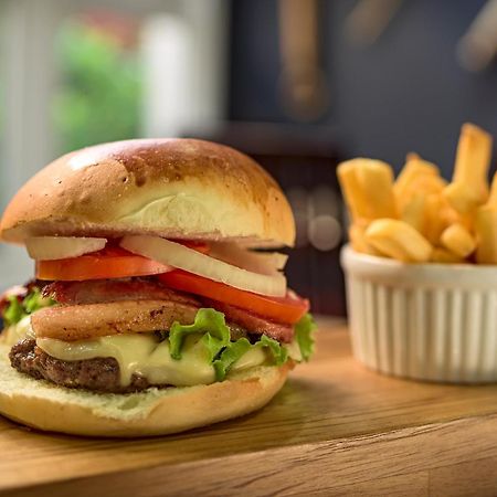 Ibis Belem Aeroporto Hotel Екстериор снимка